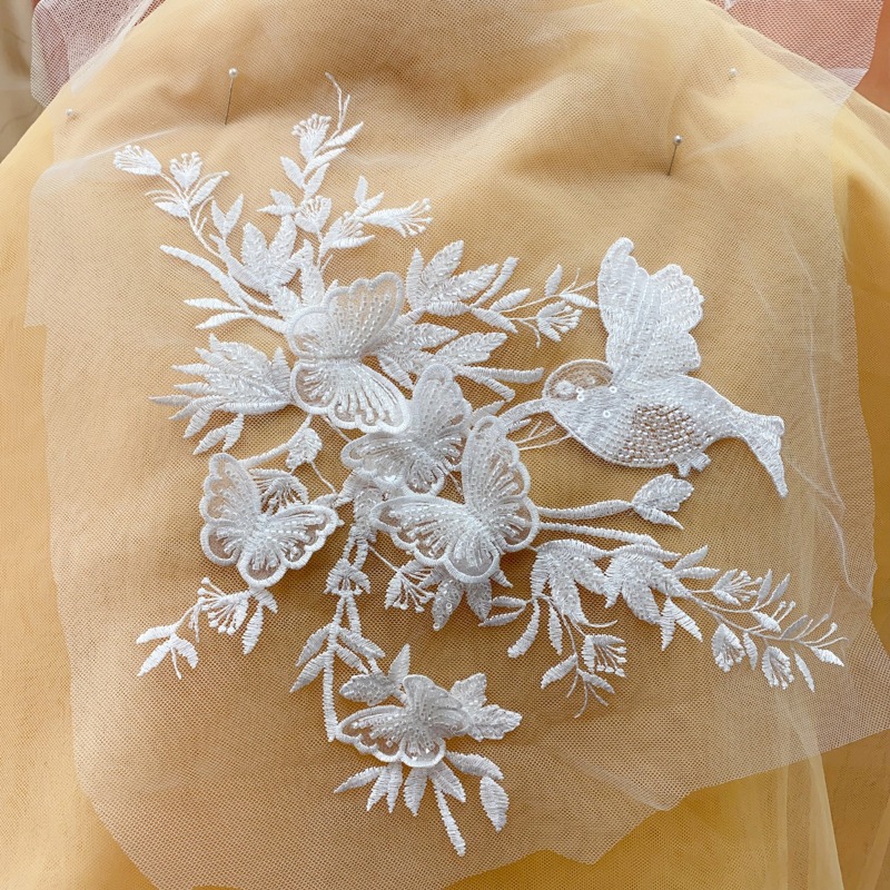 정교한 골드 핑크 메탈 블루 화이트 3D 나비 비즈 레 - Embroidery Gold 리뷰 및 가격