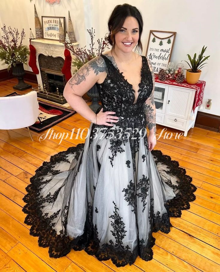 고딕 V 넥 웨딩 드레스 블랙 화이트 수 놓은 멕시코  - Embroidery White Dress 리뷰 및 가격